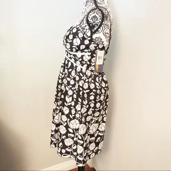 Ruby Rox Floral Spaghetti Strap Junior Dress NWT - Picture 3 of 5